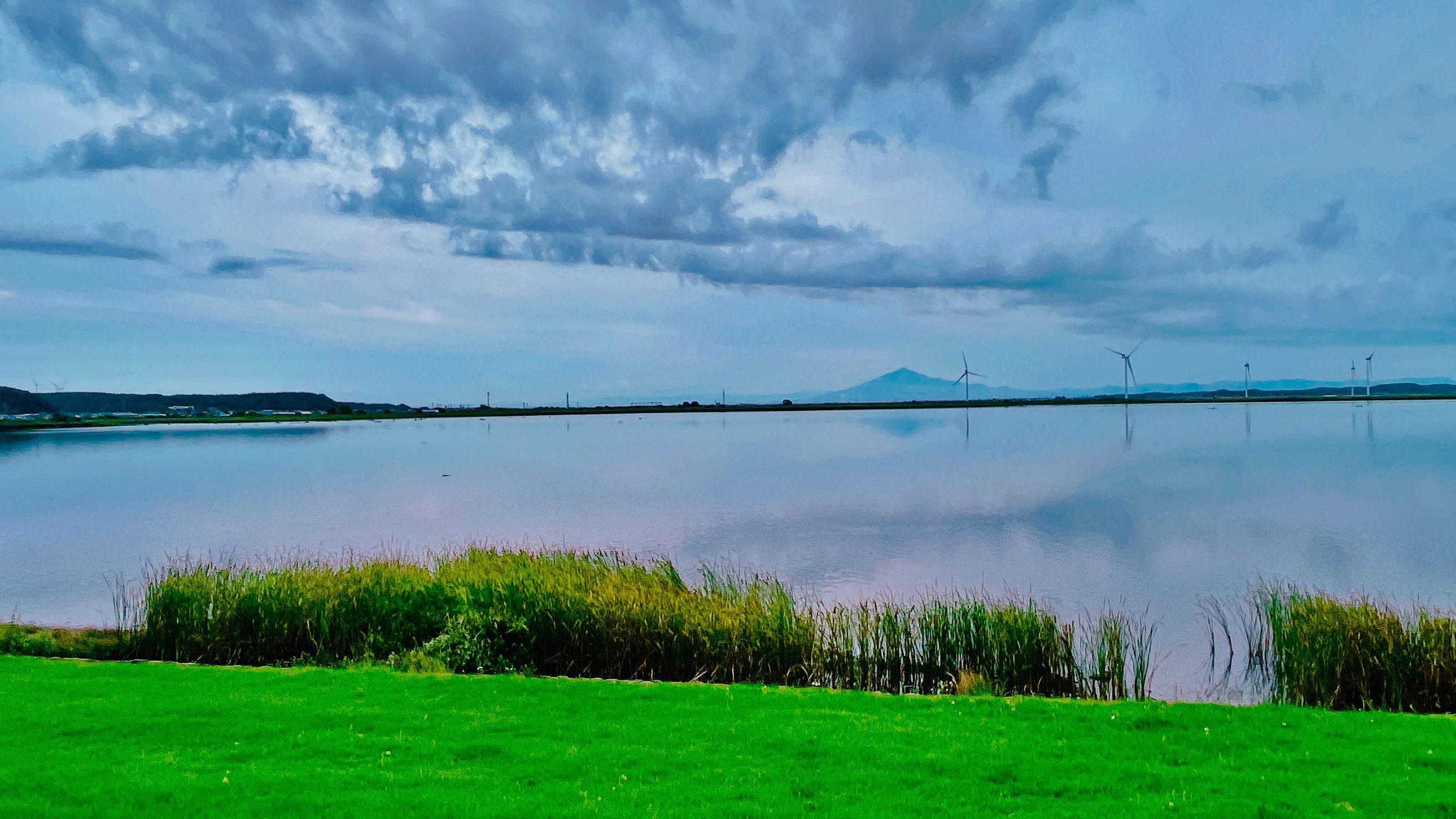 十三湖から見た岩木山 | 青森びいき