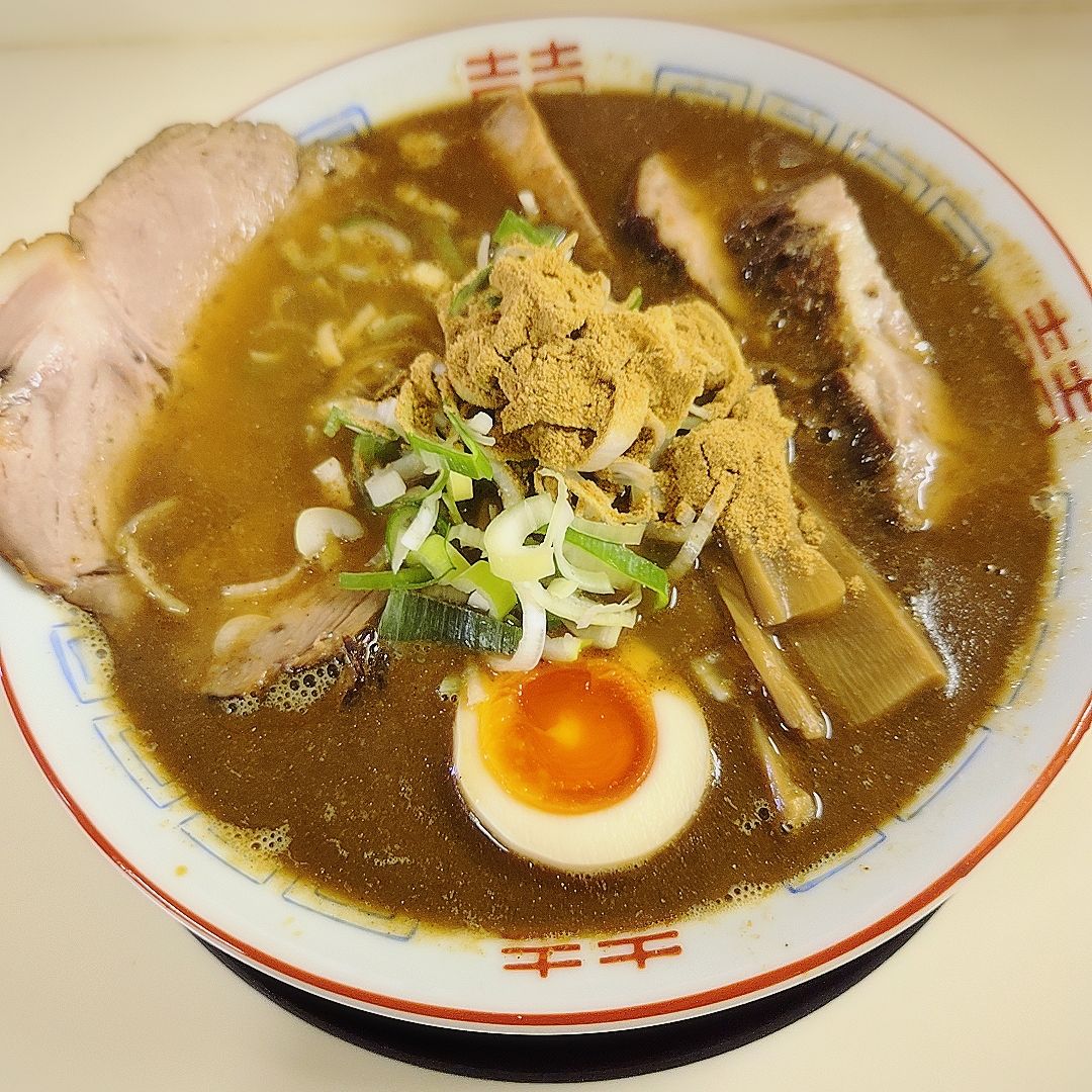 麺雅が待望の復活！ガチ煮干しでチャーシュー＆ゴロ肉に大満足 | 青森