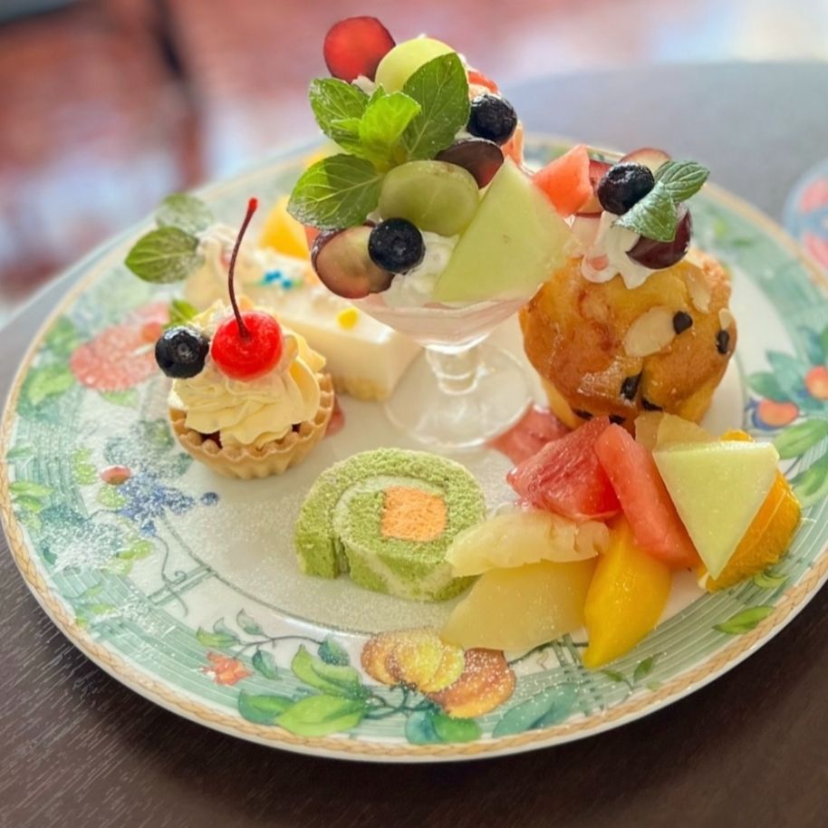 青森市】アンプレッシオン 夏のご褒美プレートパフェ🍰 | 青森びいき