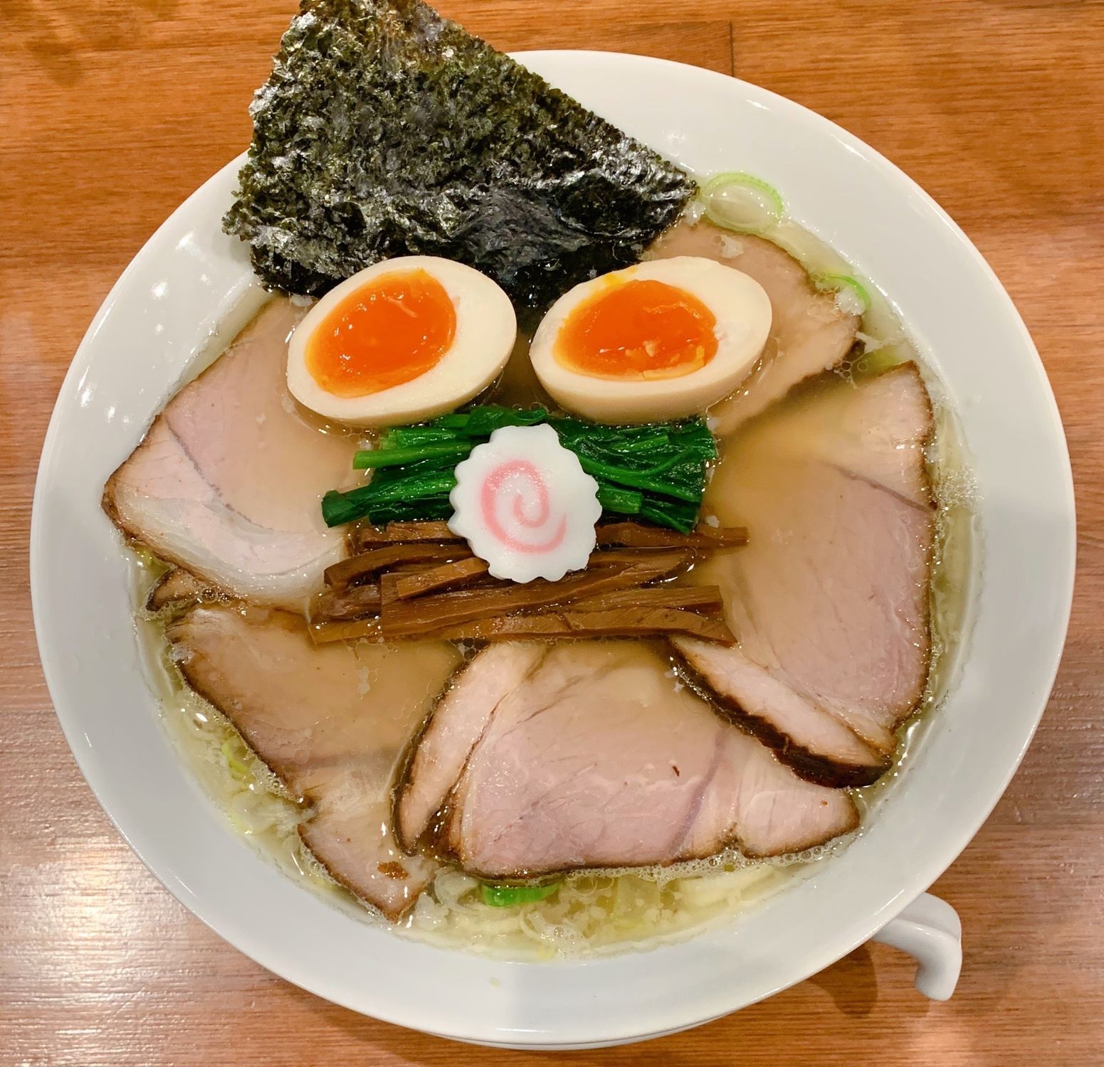 AOMORI NOODLE WORKS 麺処こし田 特製生姜塩らぁ麺 手打ち麺 青森市