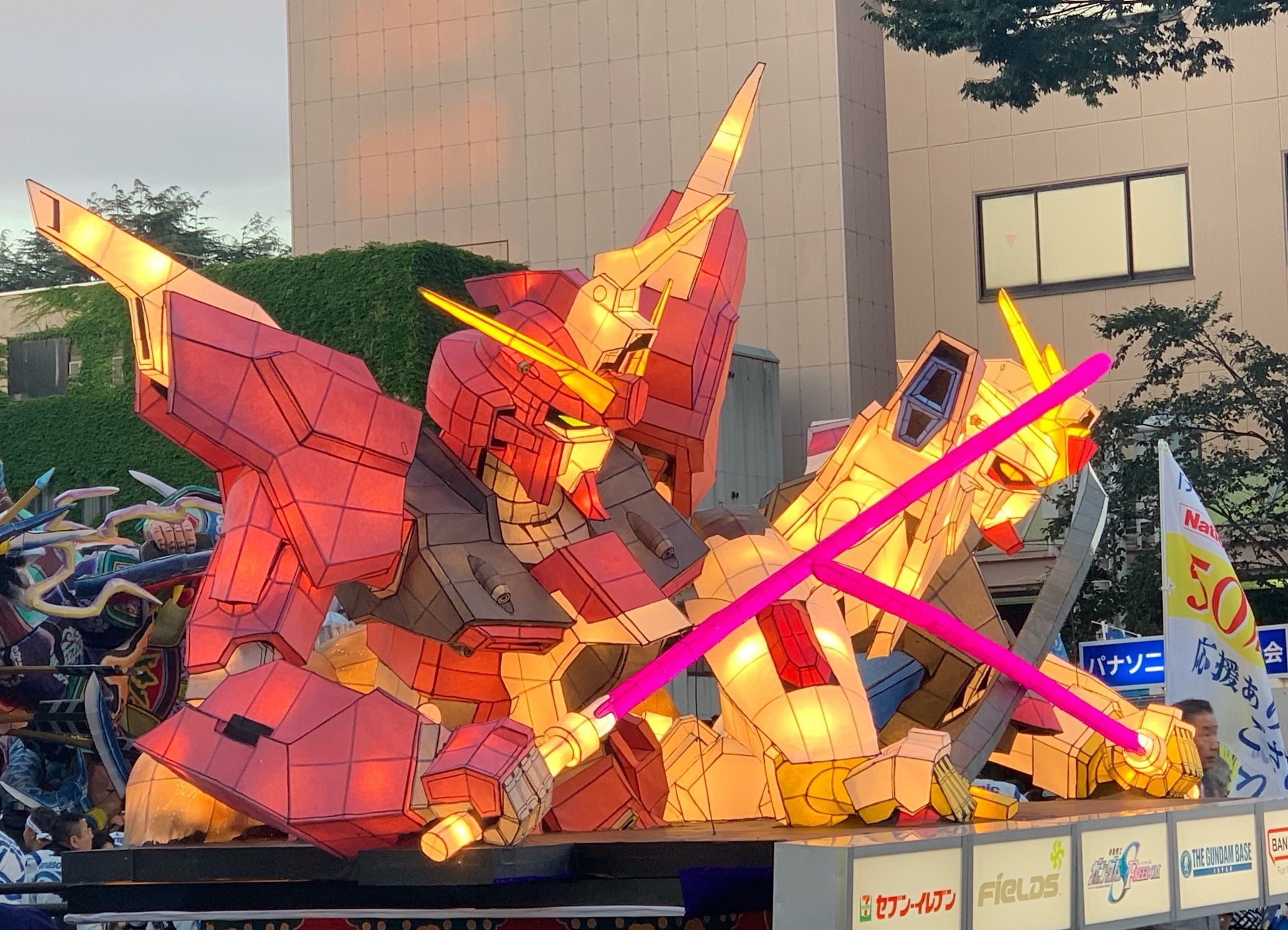 青森ねぶた祭 ガンダムSEEDねぶた ガンダムお祭りプロジェクト ポロ