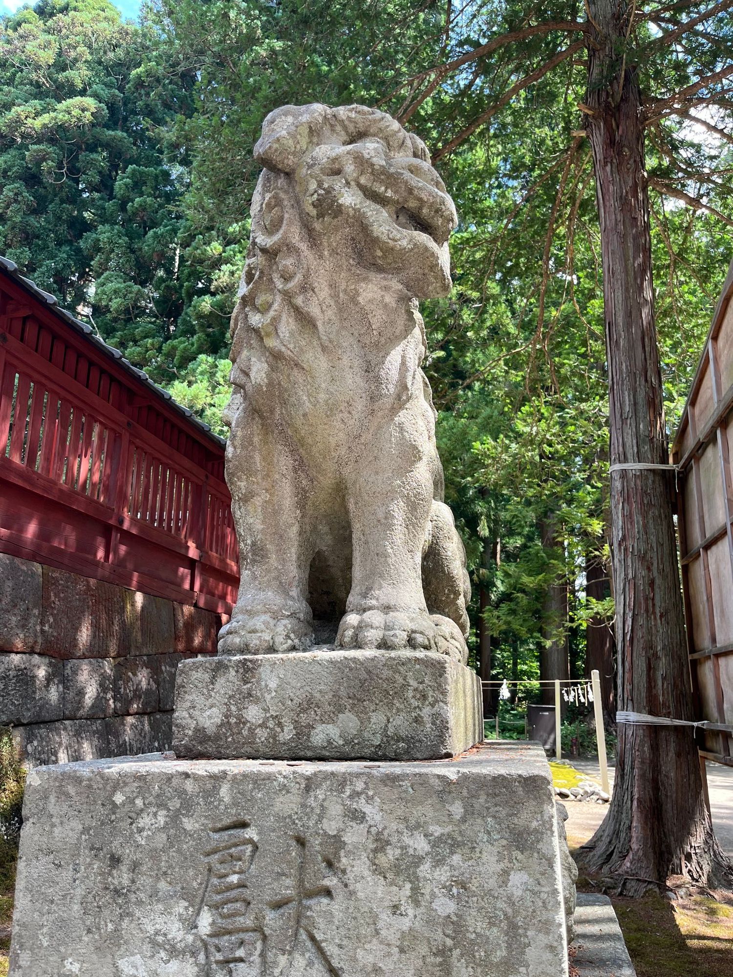 岩木山神社の狛犬 | 青森びいき