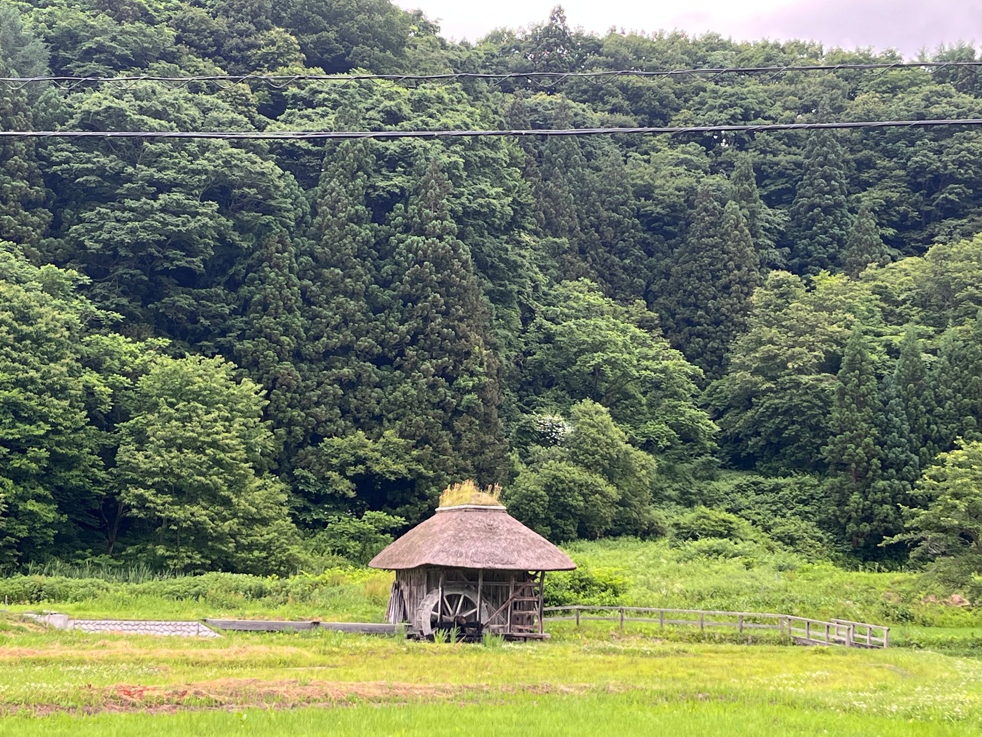 せっかく田子町に行ったのだから、足を伸ばして水車を見てきました