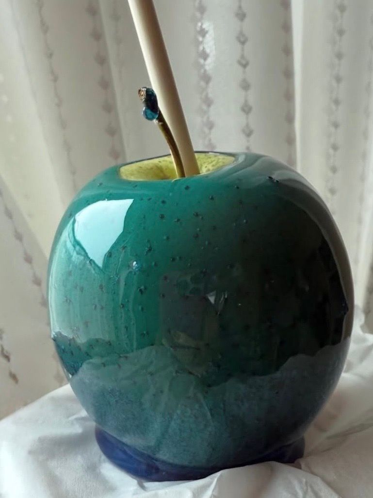 その名も「毒りんご」👻🍎 | 青森びいき