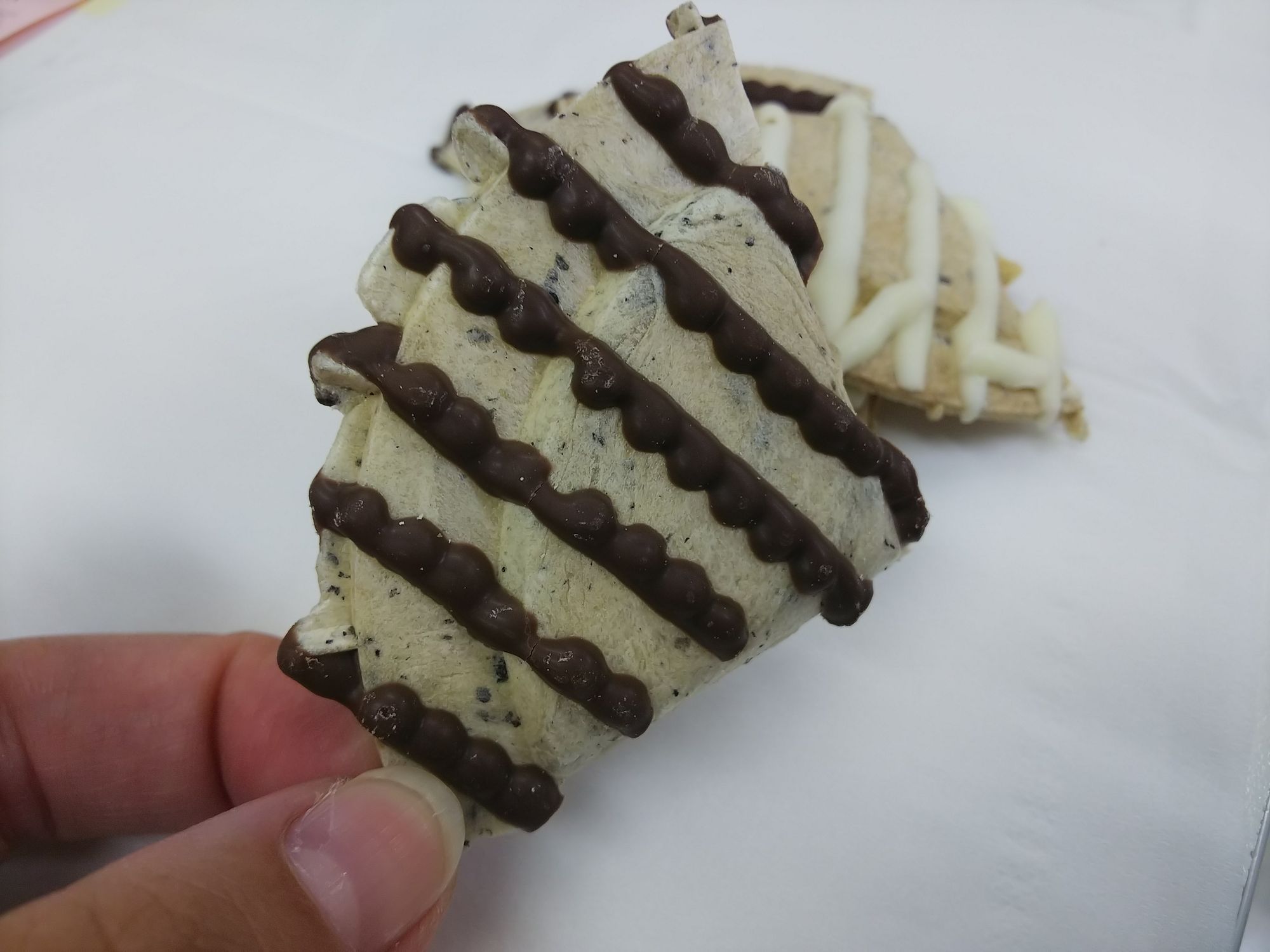 売店商品食べてみた】第19弾 チョコQ助 | 青森びいき