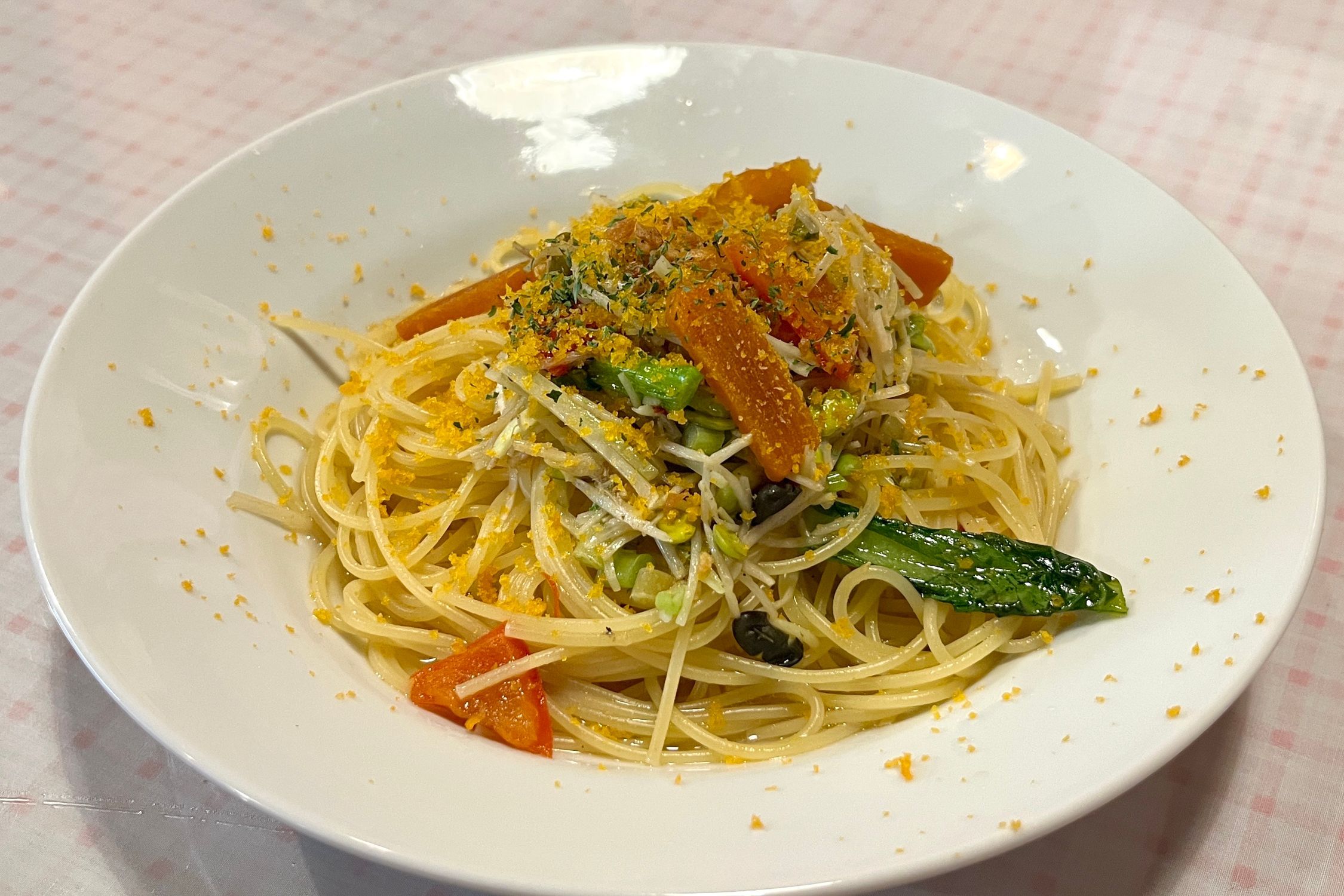 カラスミと黒石産長もやしのペペロンチーノ | 青森びいき