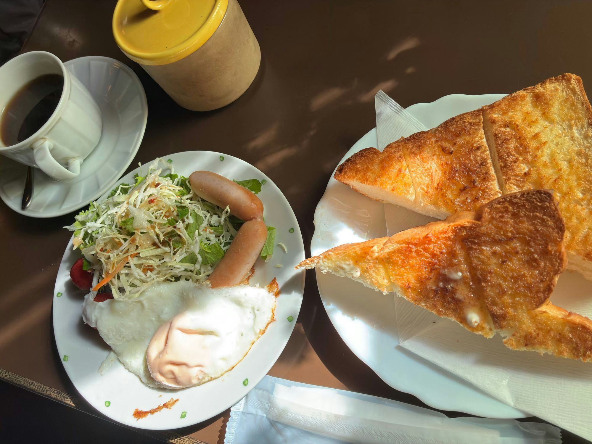 Café・de・モンシェリー>
