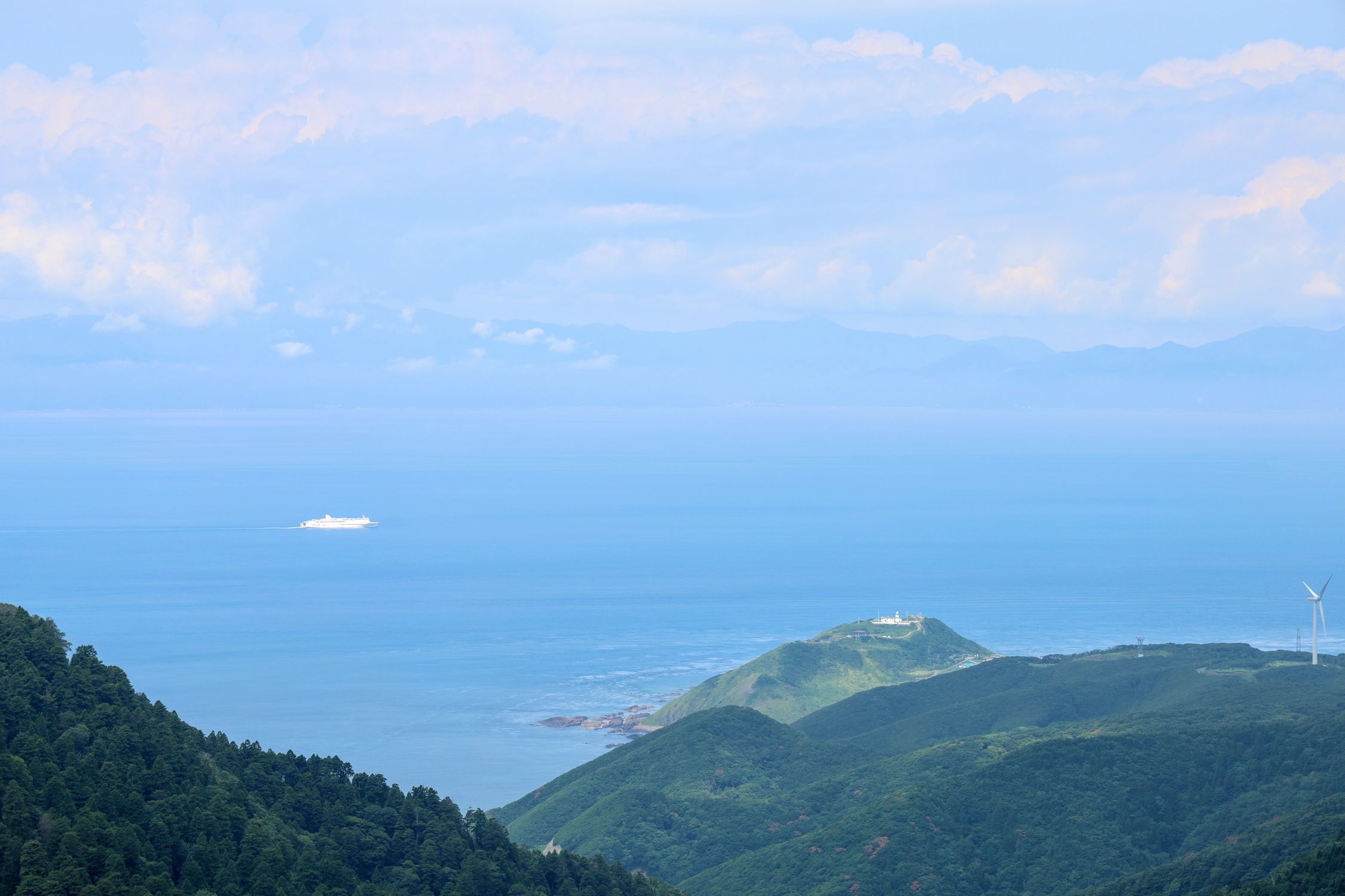 （真作）海霧降る龍飛岬への道 龍飛岬 | 青森びいき