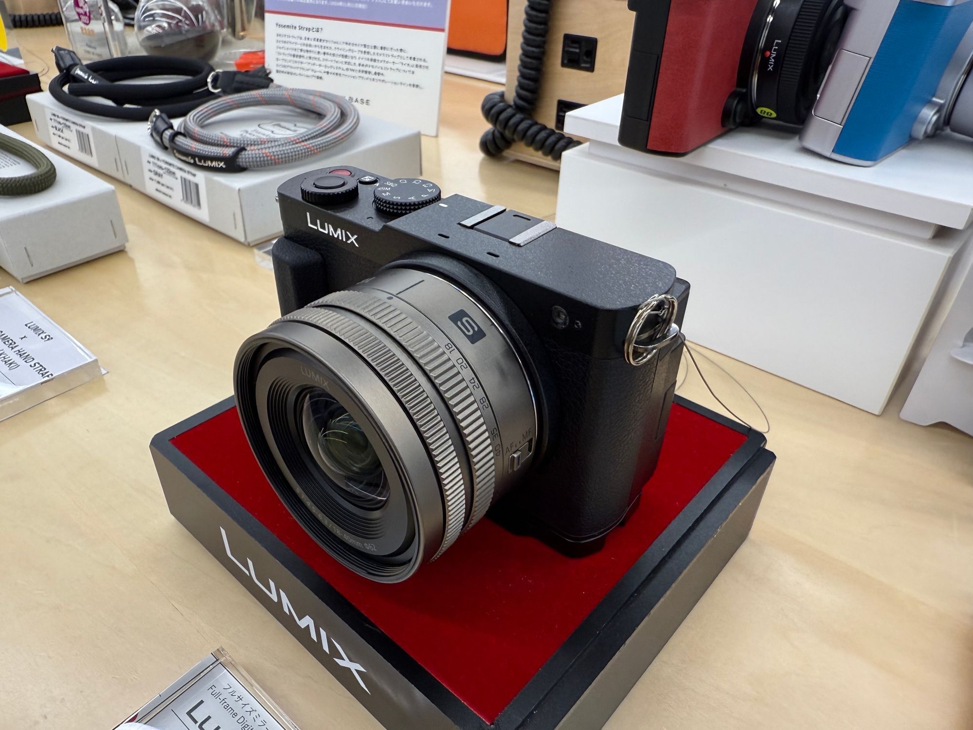 S9 チタンゴールドがかっこいい | LUMIXコミュニティ