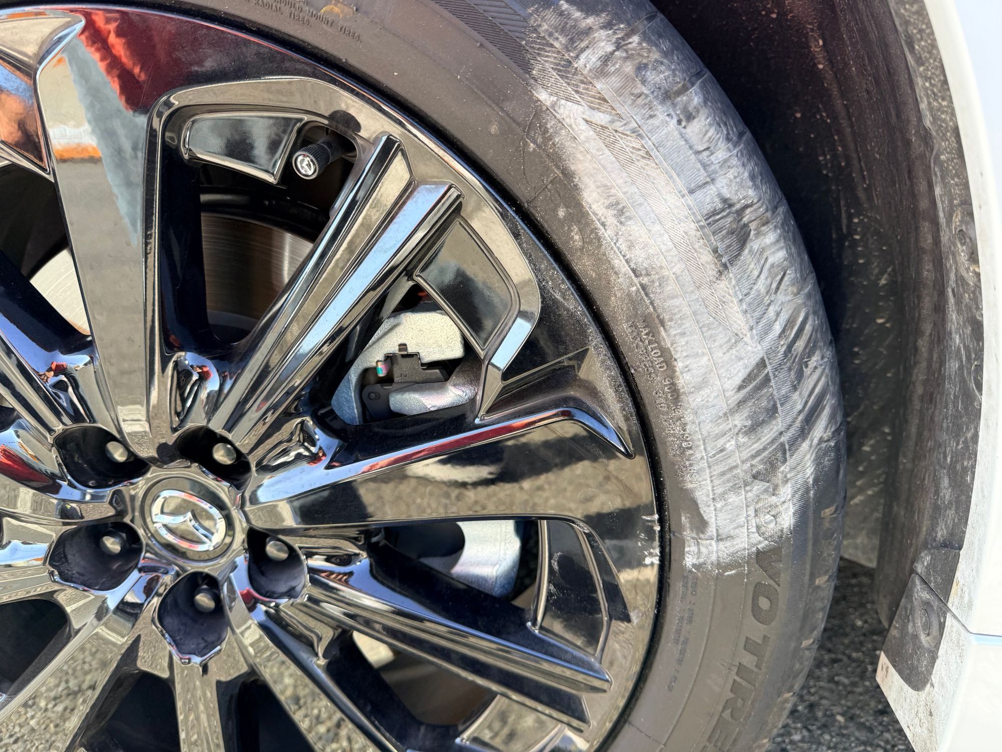 ろうばい見物とホイールの傷 | CLUB MAZDA COMMUNITY