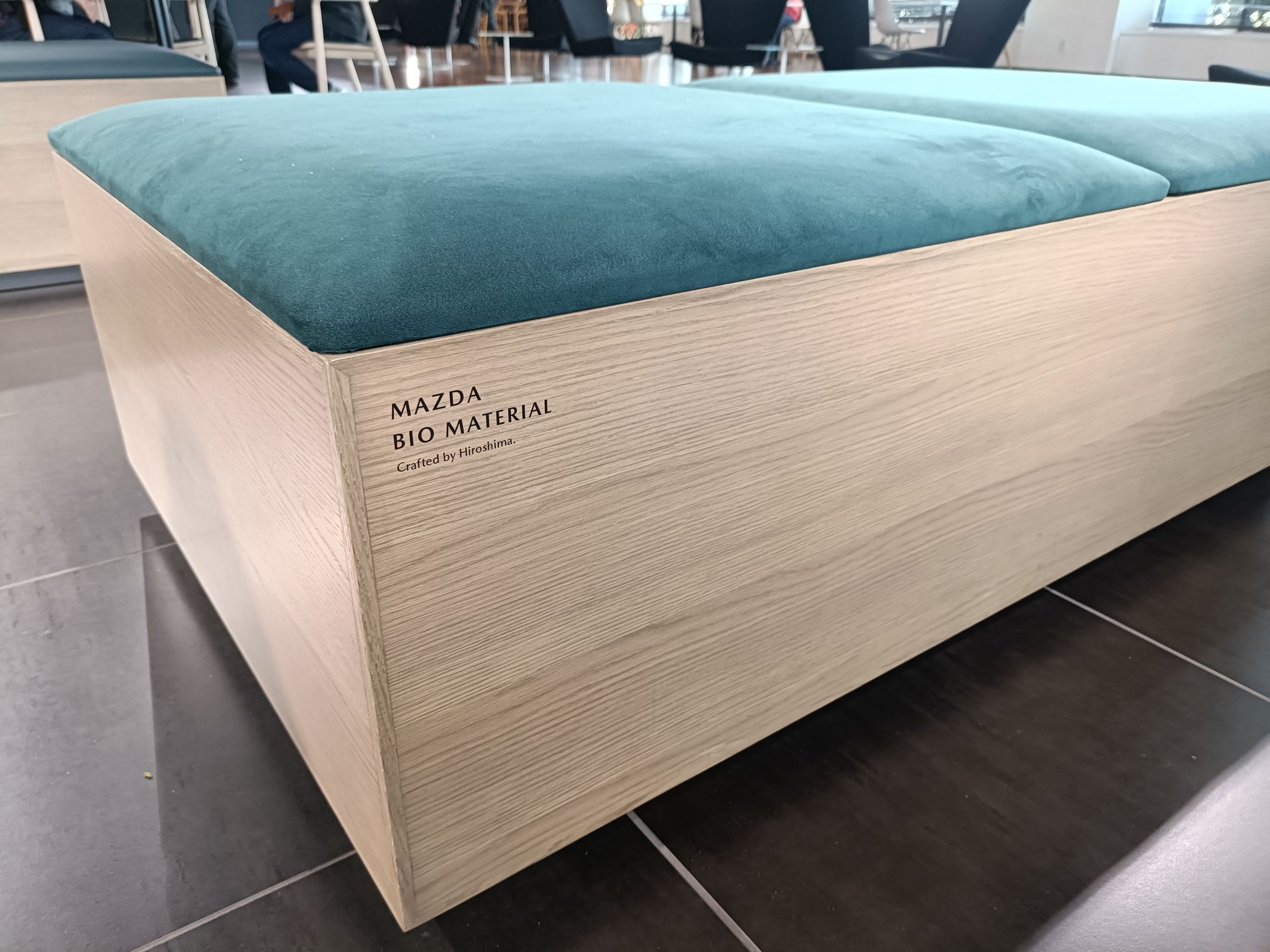 ✨本社ロビーで発見！VISION X-COUPEの“贅沢シート”に座ってみた感想