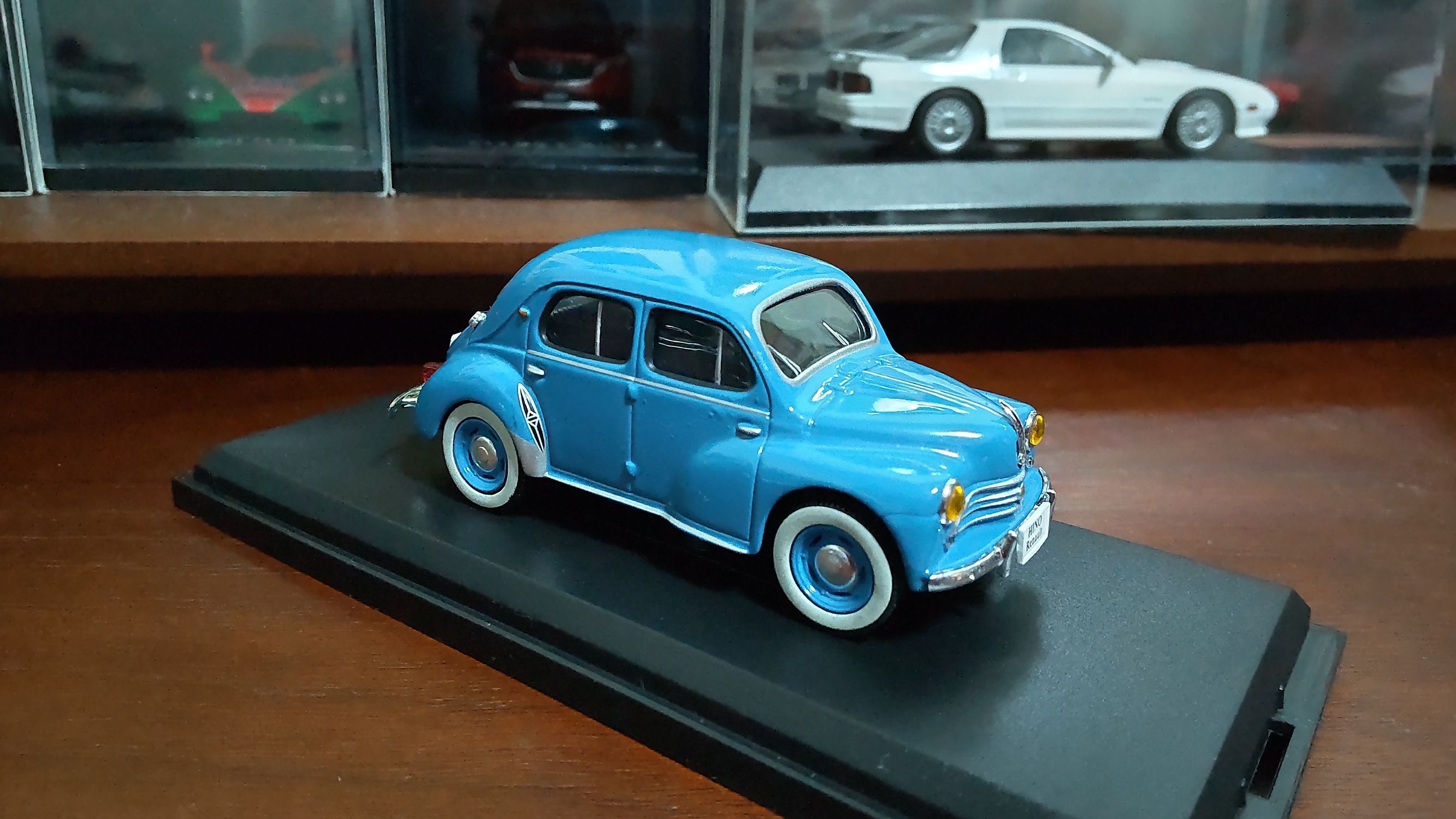 ミニチュア基地モデル 車両付き ミニカーによる自動車博② | CLUB MAZDA COMMUNITY