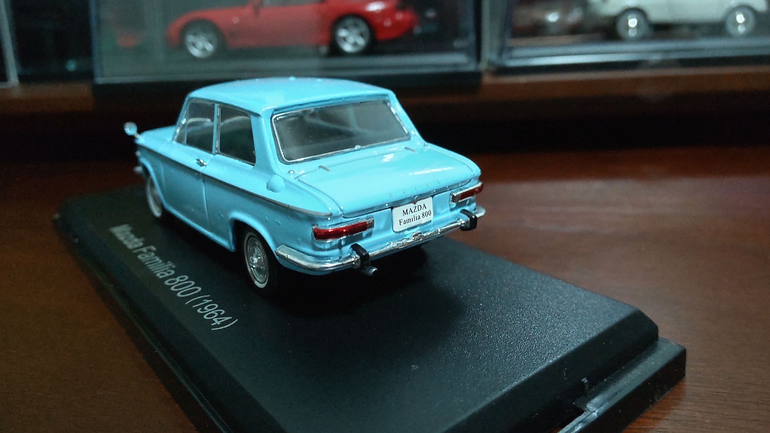 し*ん様 MAZDA Familia ライター付きモデルカー ミニカーによる自動車博⑦ | CLUB MAZDA COMMUNITY