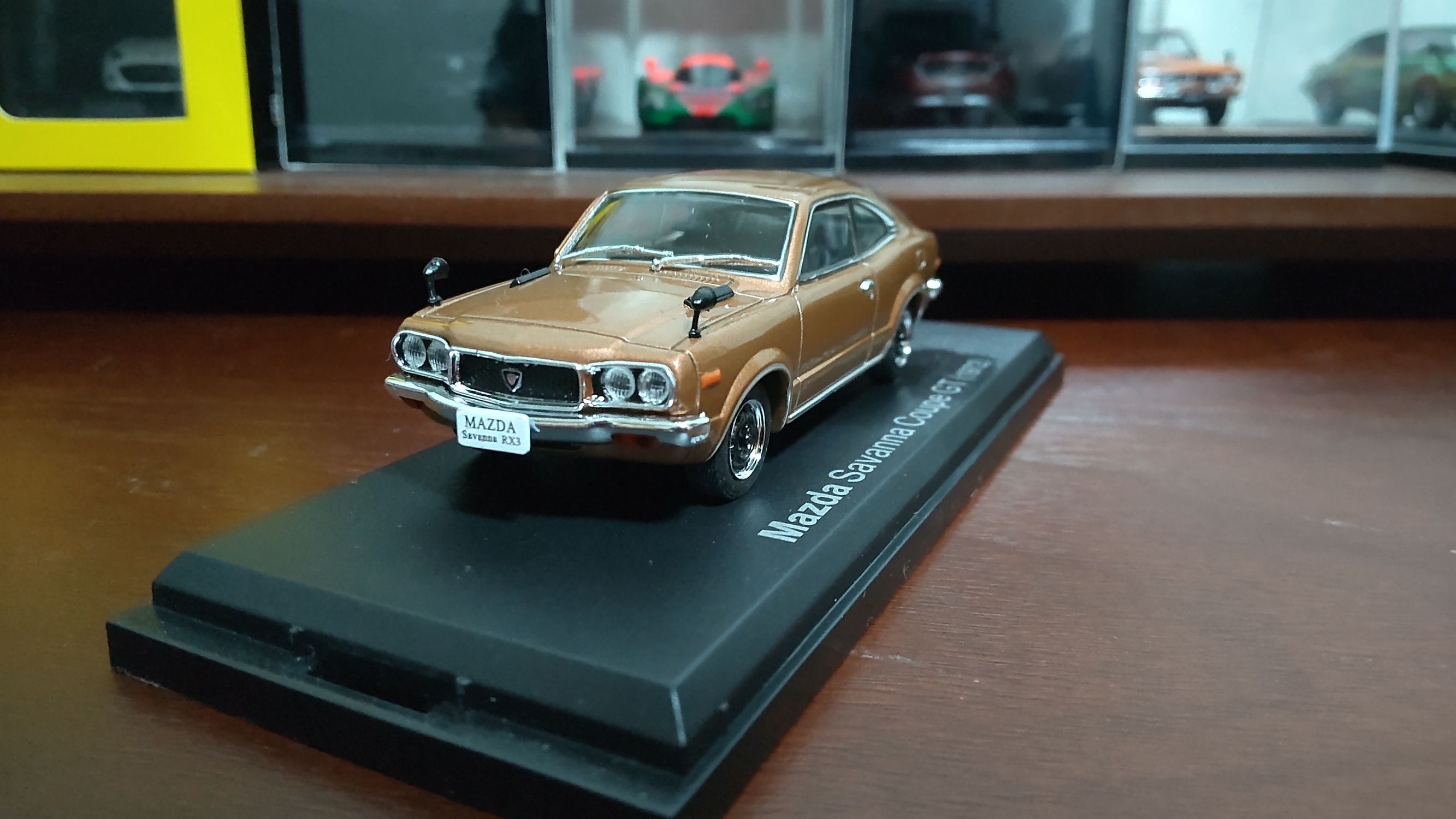 ミニカーで辿る歴史 | CLUB MAZDA COMMUNITY