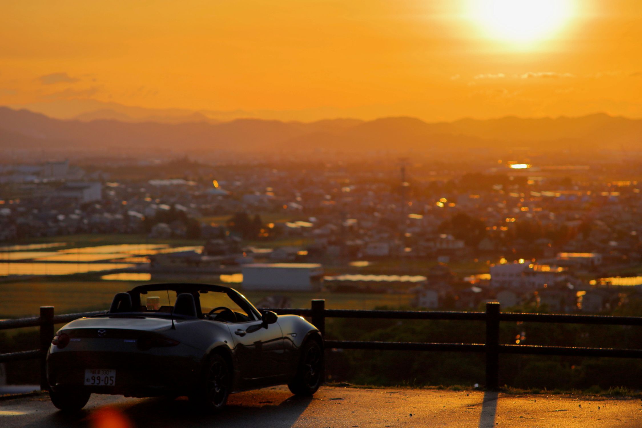 雨上がりの朝日と田んぼのリフレクション | CLUB MAZDA COMMUNITY
