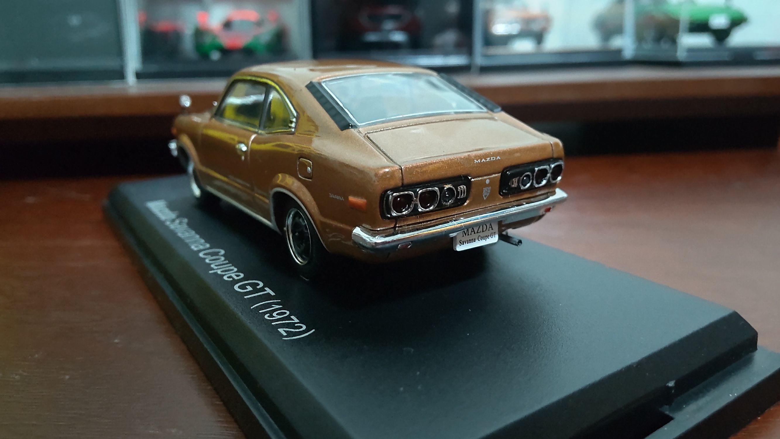 ミニカーで辿る歴史 | CLUB MAZDA COMMUNITY