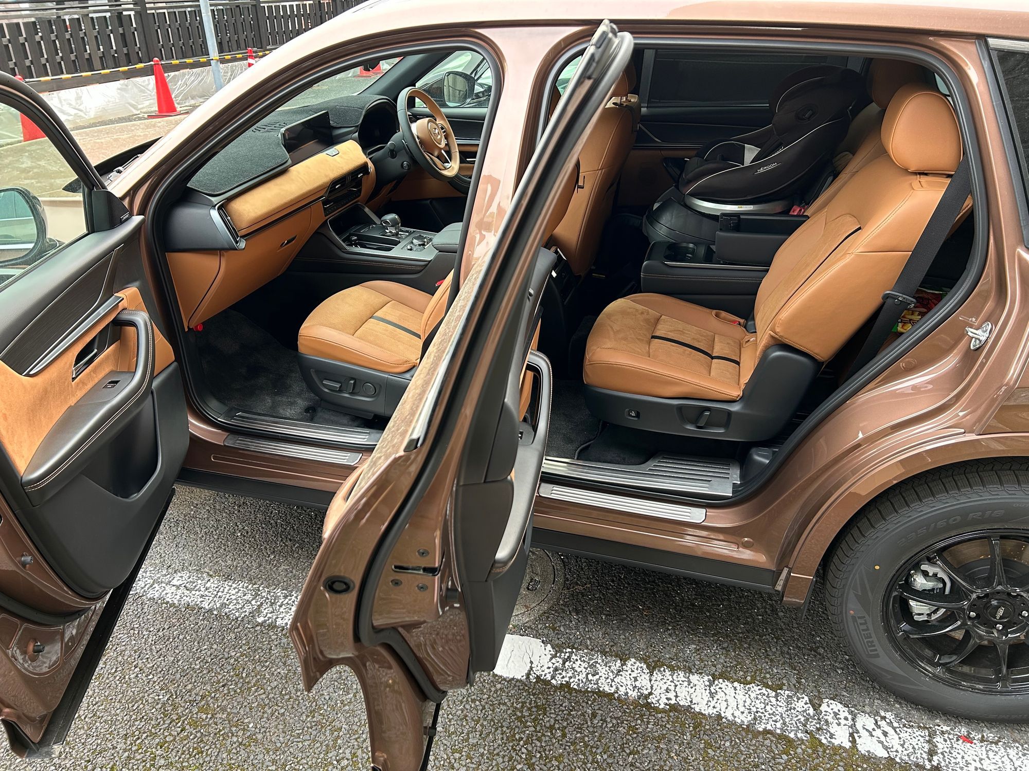 カーミット様お取り置き中 スカッフプレート取り付け | CLUB MAZDA COMMUNITY