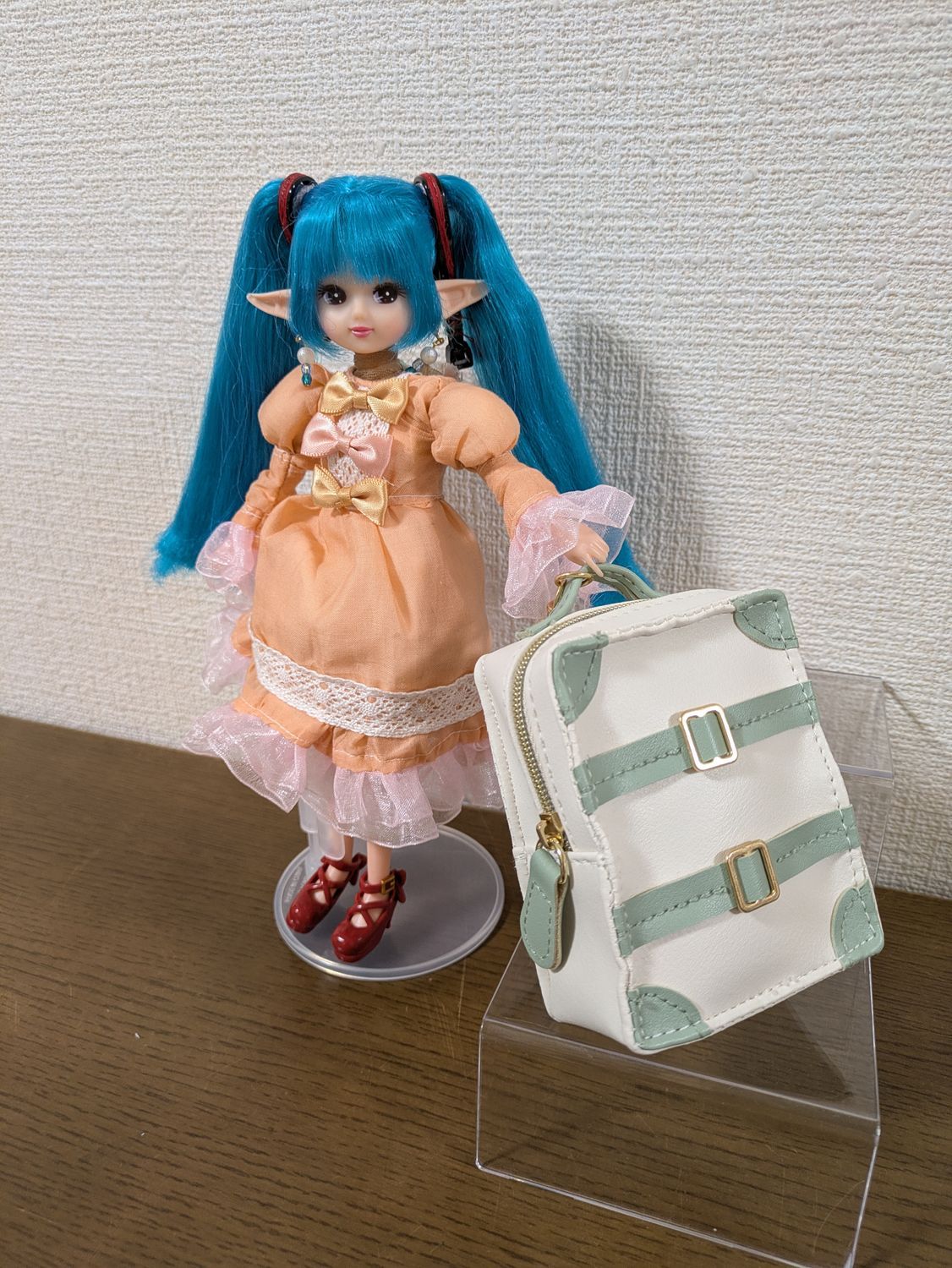 Amazon.co.jp: リピーター様☆★はるちゃん☆★様御購入品 タカラトミー(TAKARA LW-01 ドレス リカちゃん 『 TOMY) ファンデーション