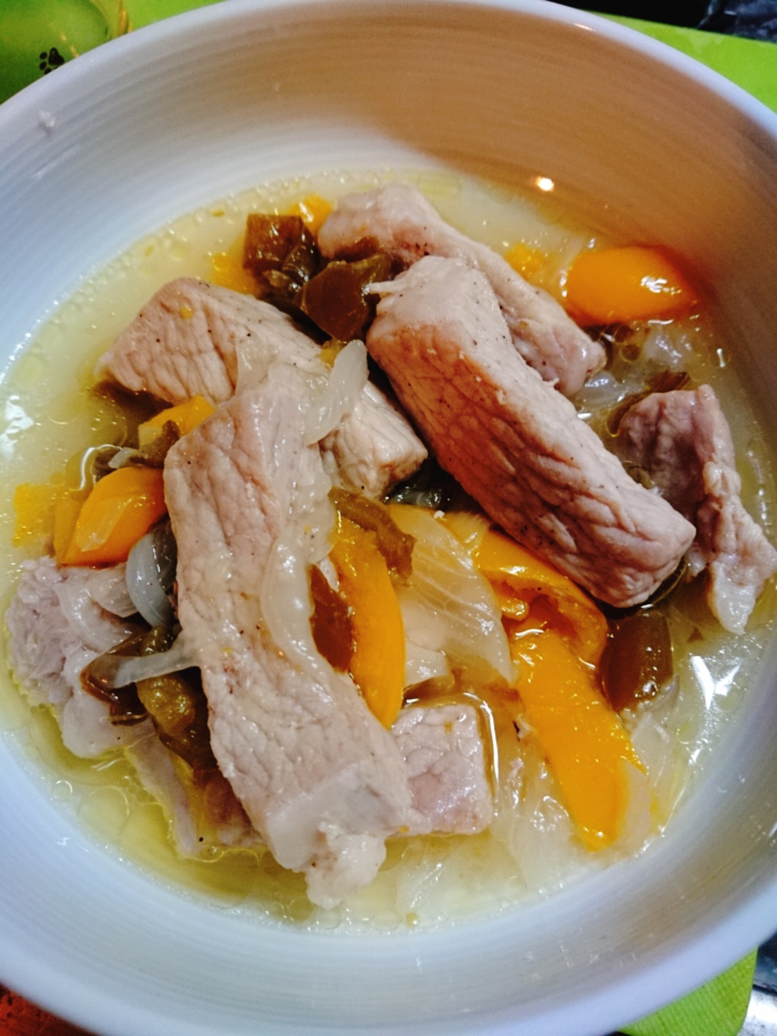 ホットクック部 豚肉とパプリカのスペイン風煮込み