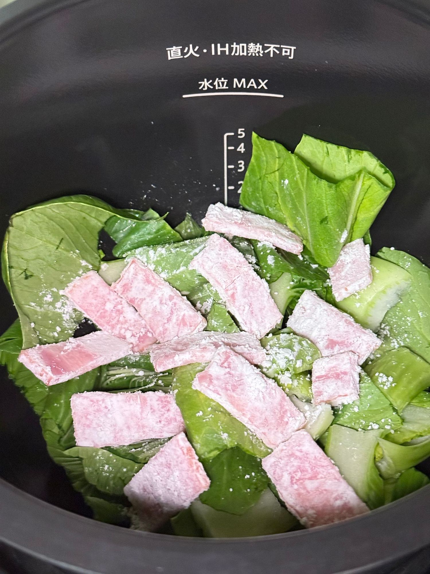 あお・ねこ　ホットクック もっとクック」で冒険！自己責任で挑戦した“青梗菜のクリーム煮