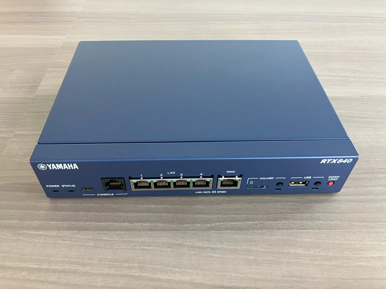 RTX840 開封の儀 | ヤマハネットワークエンジニア会 RTX840 開封の儀 | ヤマハネットワークエンジニア会