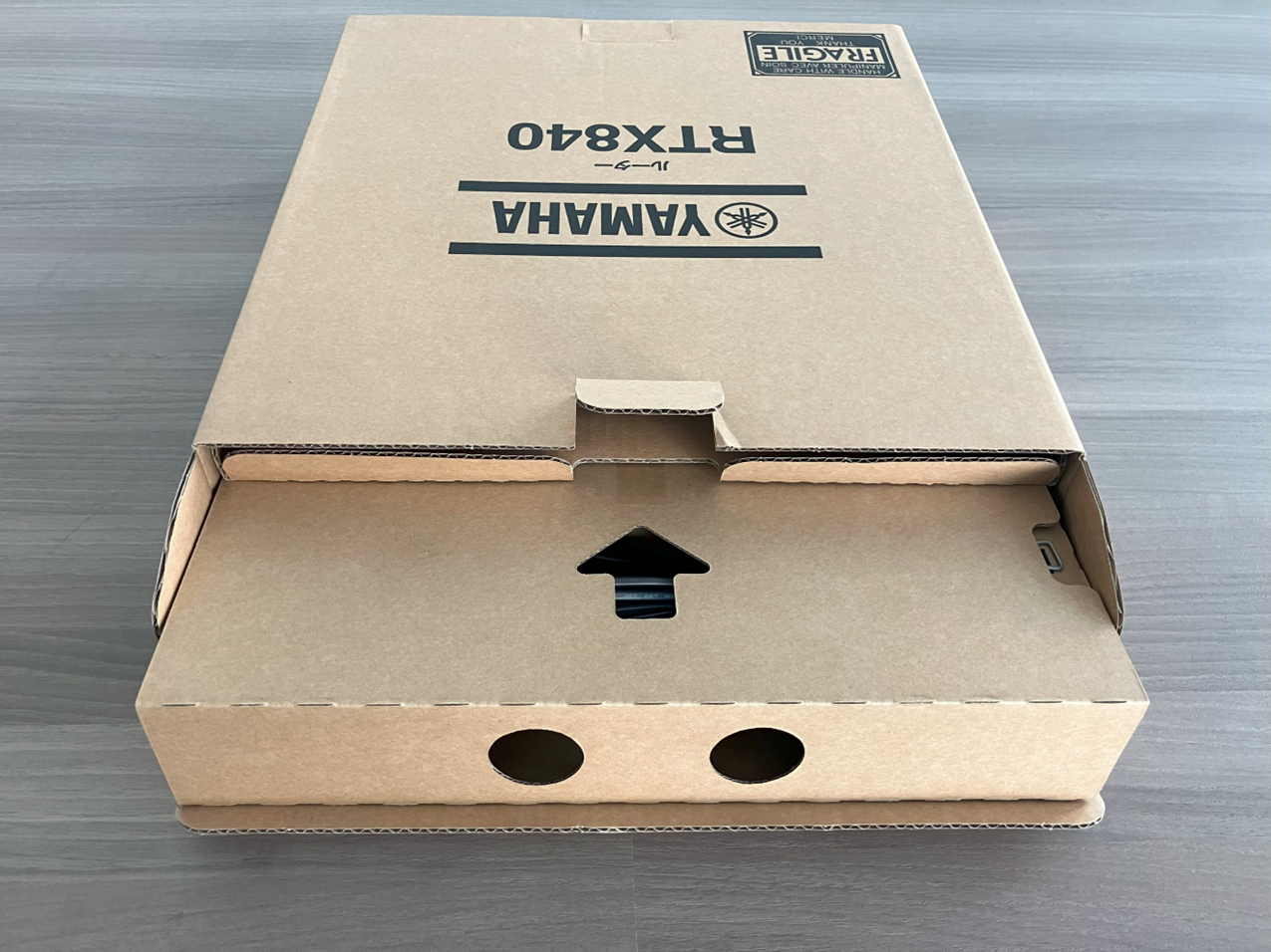 RTX840 開封の儀 | ヤマハネットワークエンジニア会