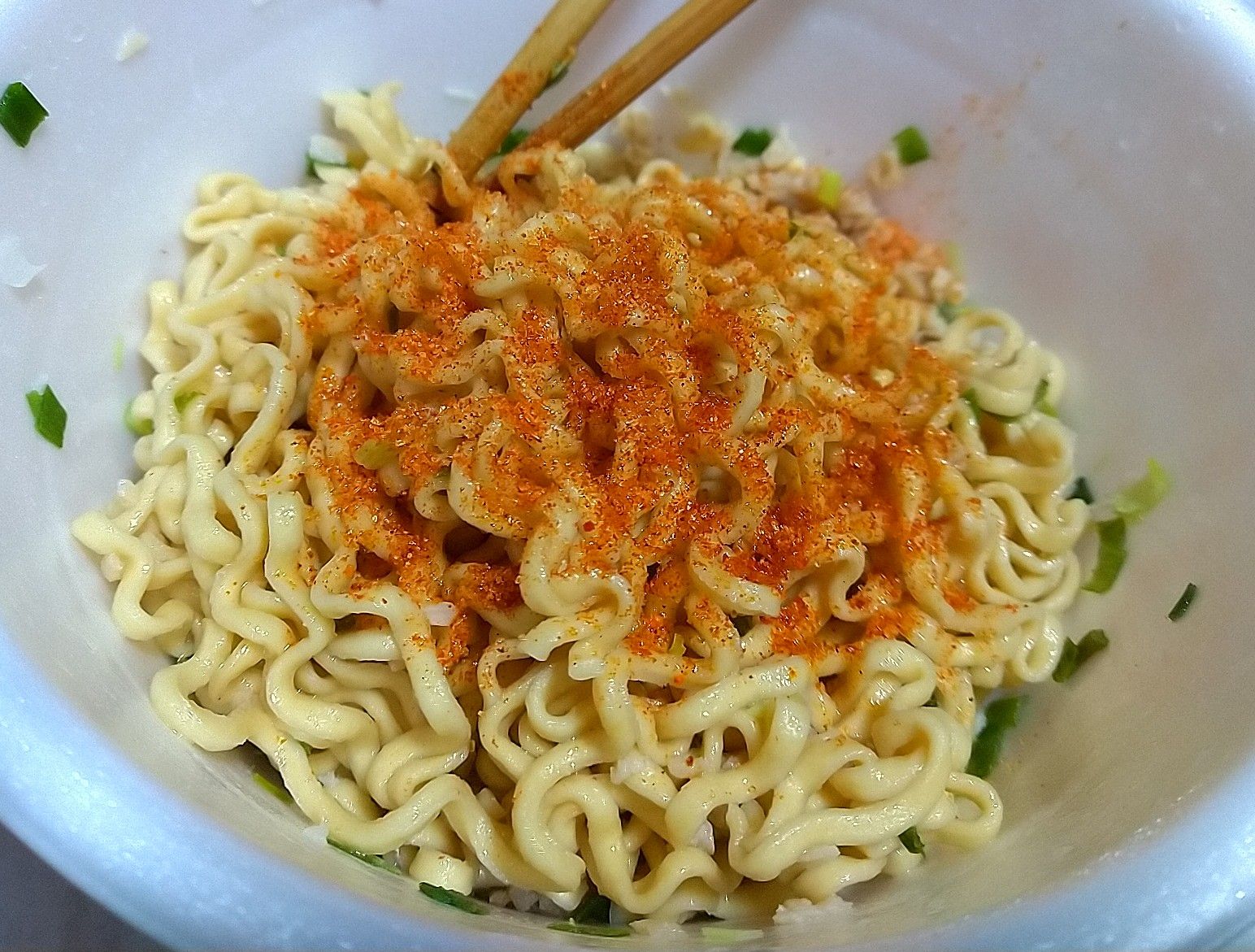 BASE YAKISOBA 旨辛まぜそば | BASE FOOD Labo