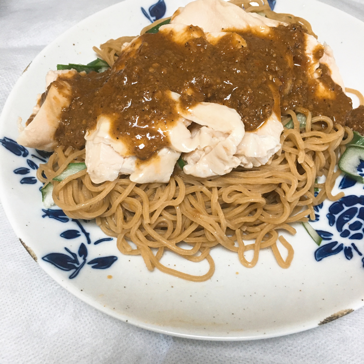 Base Food Labo よだれ鶏あじあん