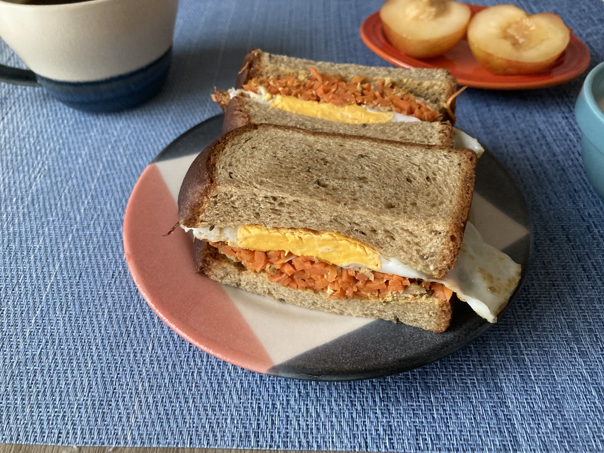 Base Food Labo にんじんサンド